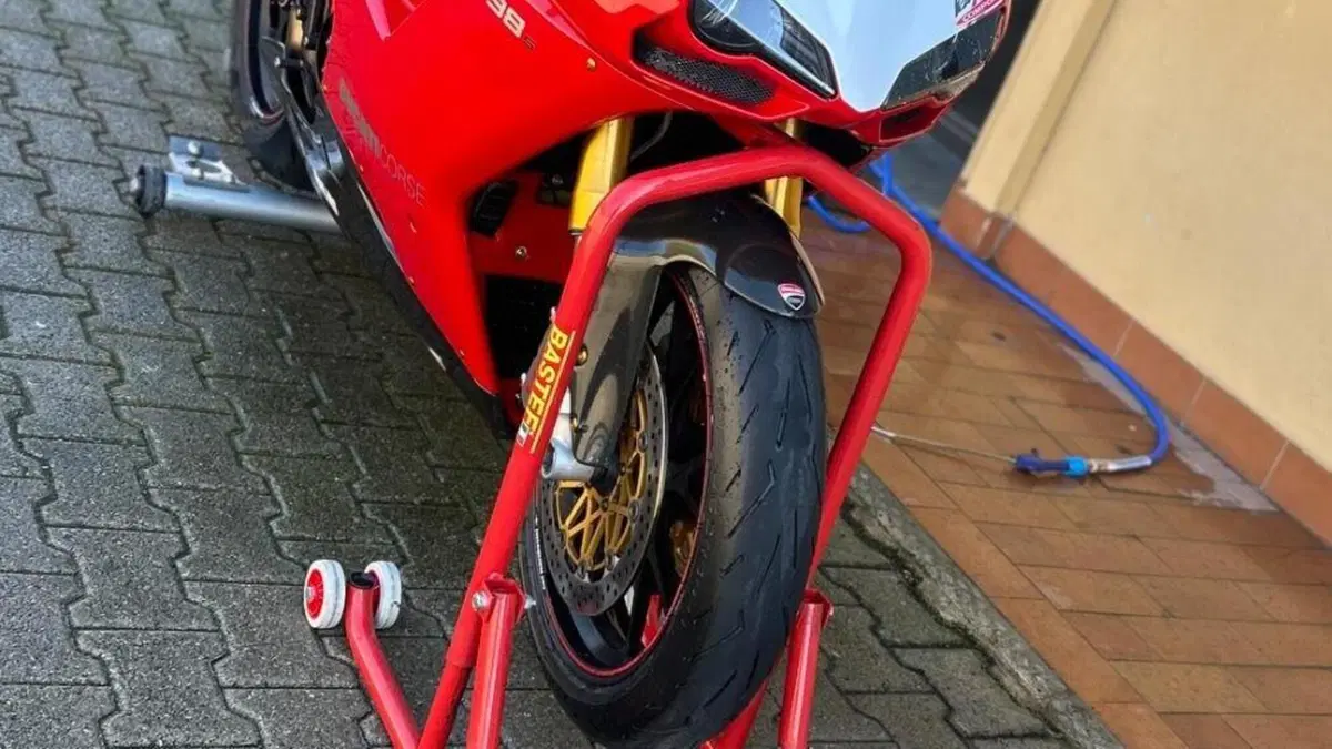 Ducati 1098 S (2006 - 11) 