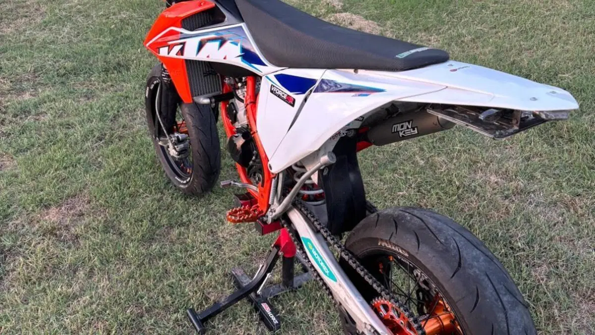 KTM 125 SX (2022)  (4)
