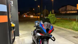 Bmw M 1000 RR (2023 - 24)  (2)