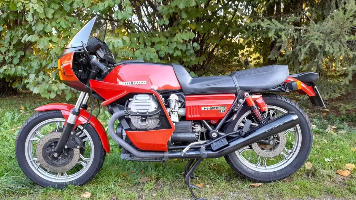 Moto Guzzi  