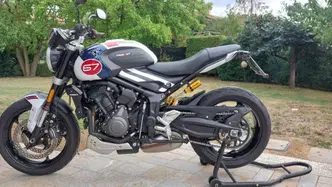 Triumph Trident 660 Triple Tribute Edition (2024) usata