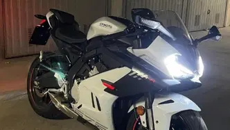 CFMOTO 675SR-R (2025 - 26)