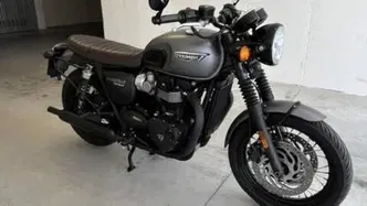 Triumph Bonneville T120 Black (2017 - 20) usata