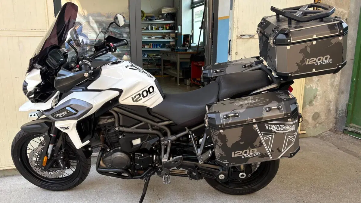 Triumph Tiger 1200 XCa (2018 - 20) 