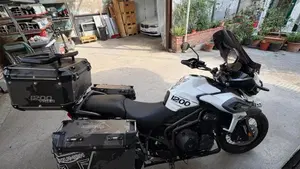Triumph Tiger 1200 XCa (2018 - 20)  (4)