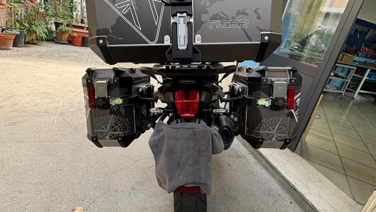 Triumph Tiger 1200 XCa (2018 - 20)  (6)