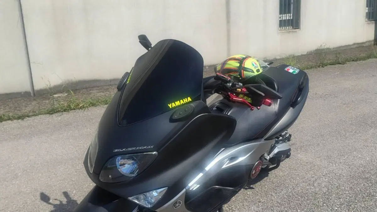 Yamaha T-Max 500 Black Max (2006 - 07)  (3)