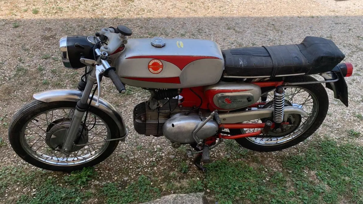 Motobi   (2)