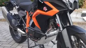 KTM 1290 Super Adventure R (2022 - 25)  (8)