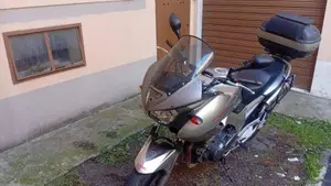 Yamaha TDM 900 (2002 - 14)  (2)