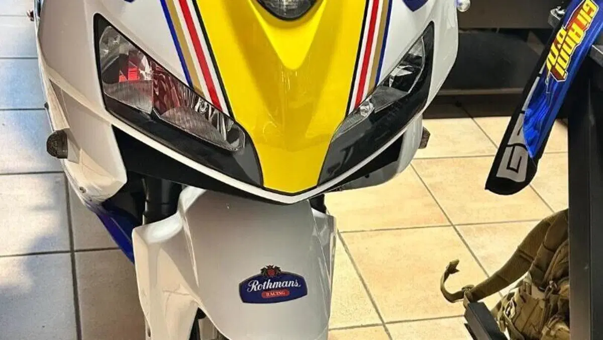 Honda CBR 600 RR (2005 - 06)  (4)