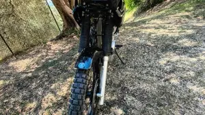 Honda NX 650 Dominator (1996 - 02)  (4)