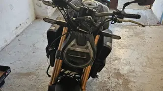 Honda CB 650 R E-Clutch (2024 - 26) usata