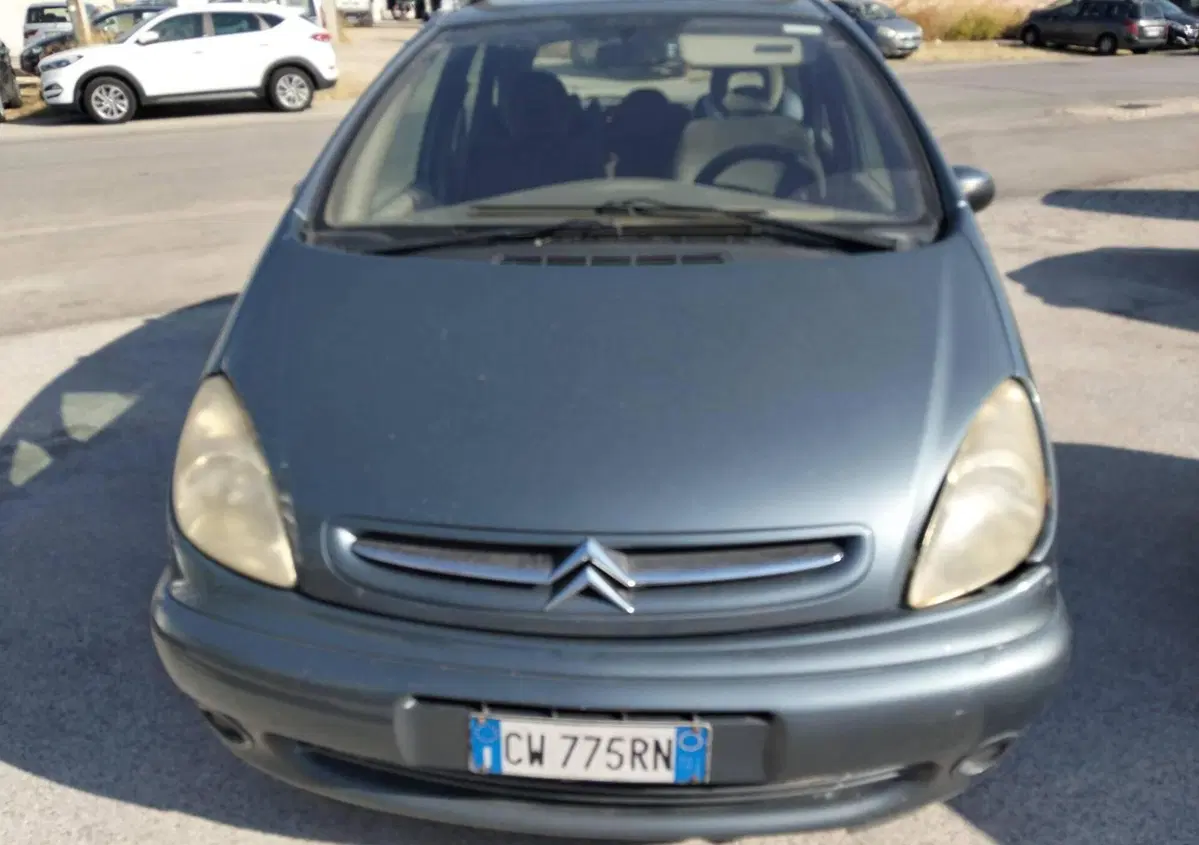 Citroen Xsara Picasso 1.6 16V Classique (3)