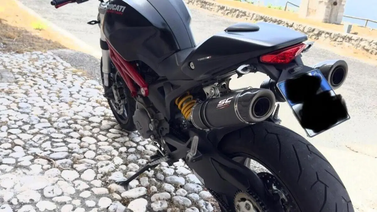 Ducati Monster 796 (2010 - 13)  (4)