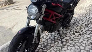 Ducati Monster 796 (2010 - 13)  (6)