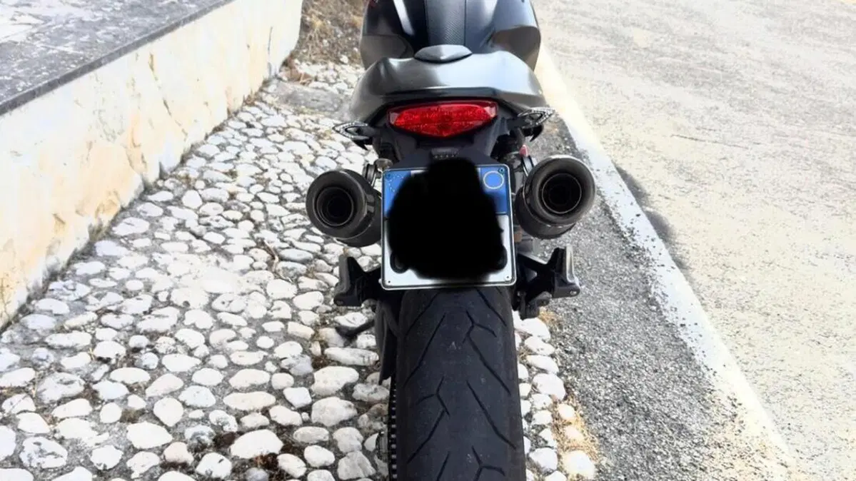 Ducati Monster 796 (2010 - 13)  (9)