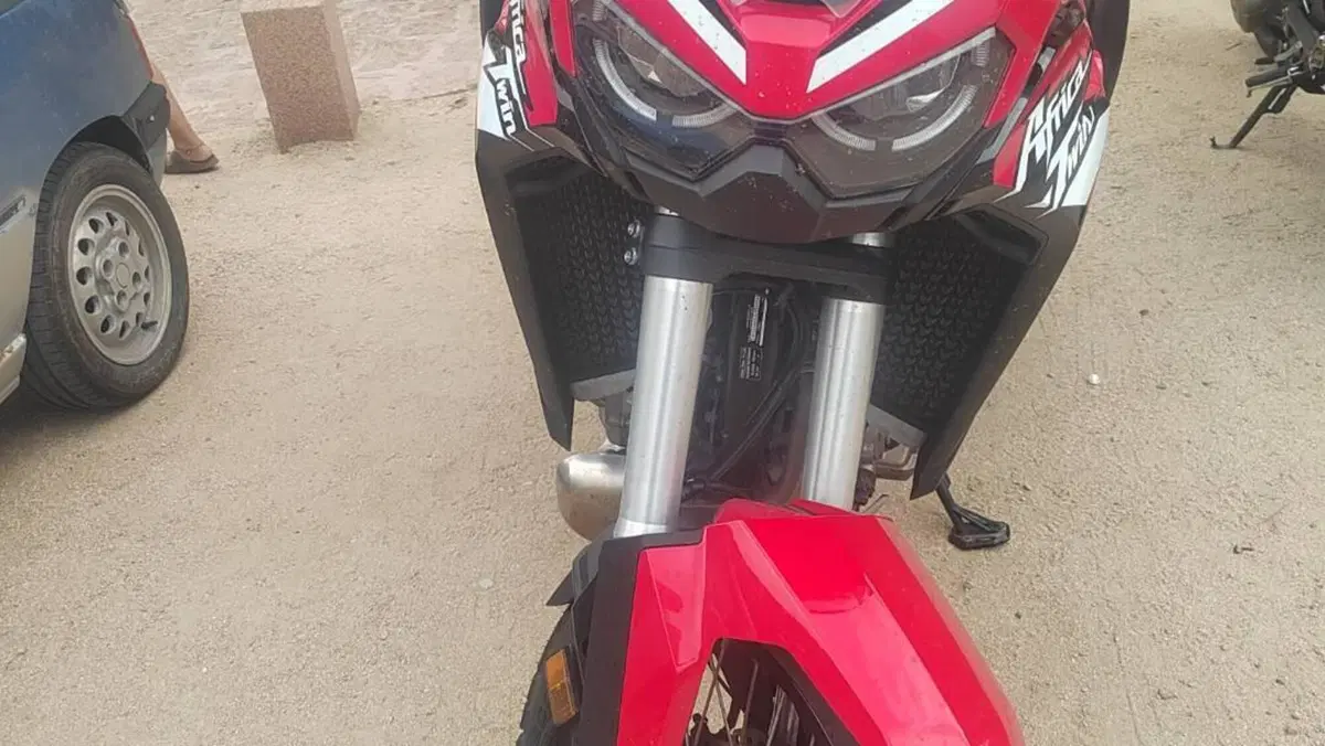 Honda Africa Twin CRF 1100L (2020 - 21)  (2)