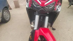 Honda Africa Twin CRF 1100L (2020 - 21)  (2)