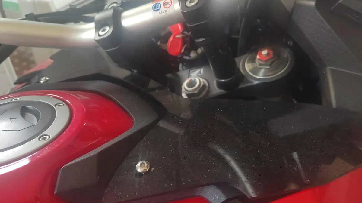 Honda Africa Twin CRF 1100L (2020 - 21)  (3)