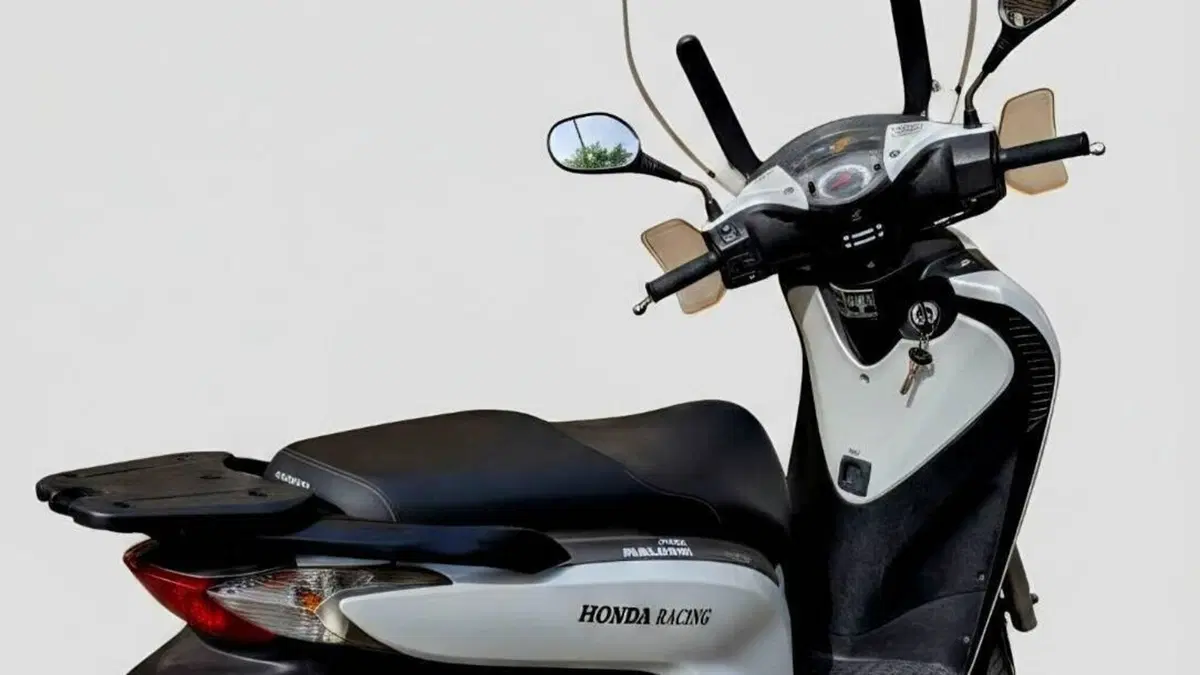 Honda SH 150i (2009 - 12)  (5)