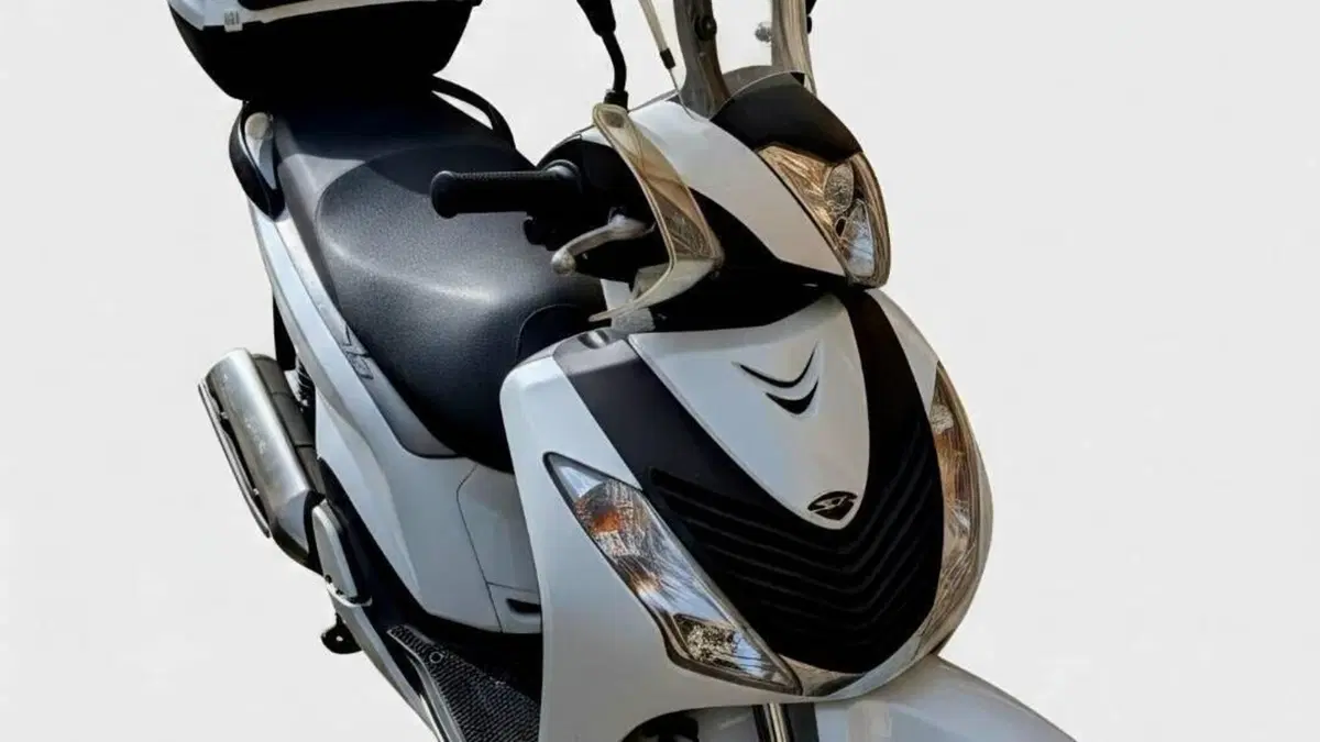 Honda SH 150i (2009 - 12)  (3)