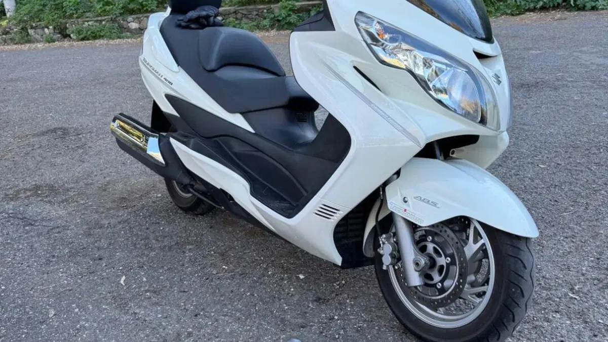 Suzuki Burgman AN 400 ABS (2010 - 13)  (17)