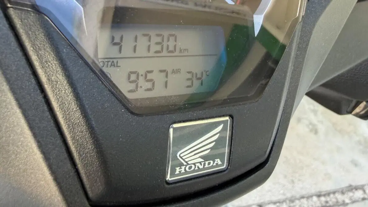 Honda SH 300 i ABS (2016 - 20)  (5)