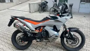 KTM 890 Adventure R (2023 - 24)  (3)