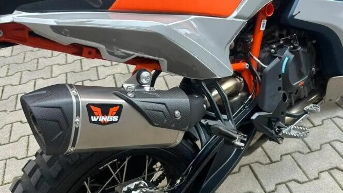 KTM 890 Adventure R (2023 - 24)  (4)
