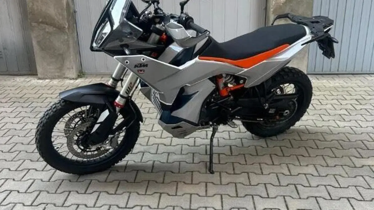 KTM 890 Adventure R (2023 - 24)  (7)