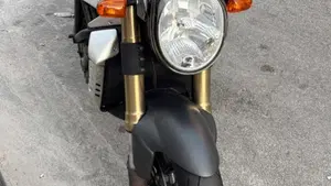 MV Agusta Brutale 750 S (2002 - 06)  (4)
