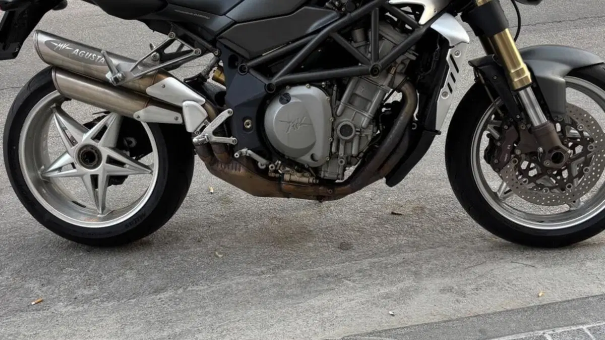 MV Agusta Brutale 750 S (2002 - 06)  (5)