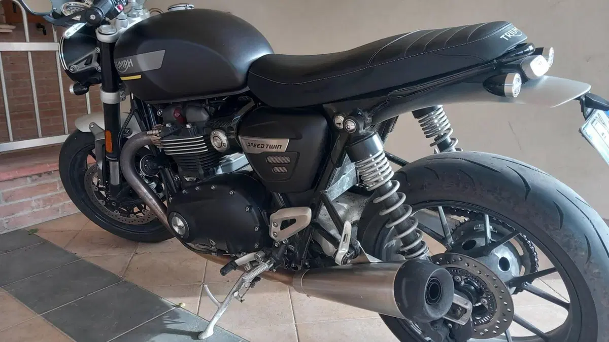Triumph Speed Twin 1200 (2021 - 24)  (7)