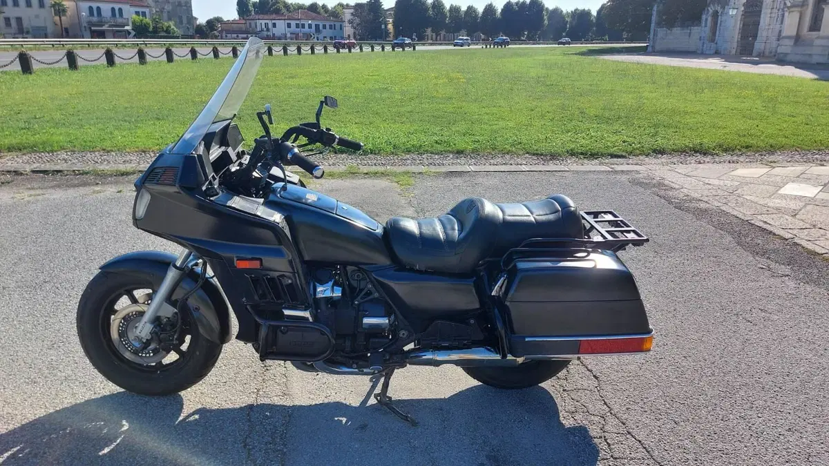 Honda   (2)