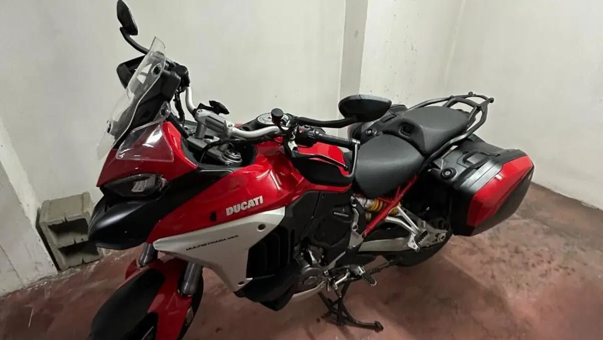 Ducati Multistrada V4 (2021 - 24)  (2)