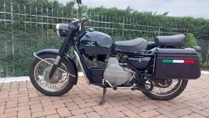 Moto Guzzi   (3)