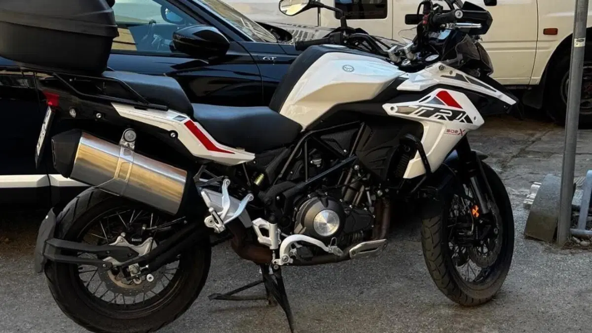 Benelli TRK 502X (2018 - 20)  (2)