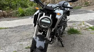 Honda CB 125 R (2018 - 20)  (2)