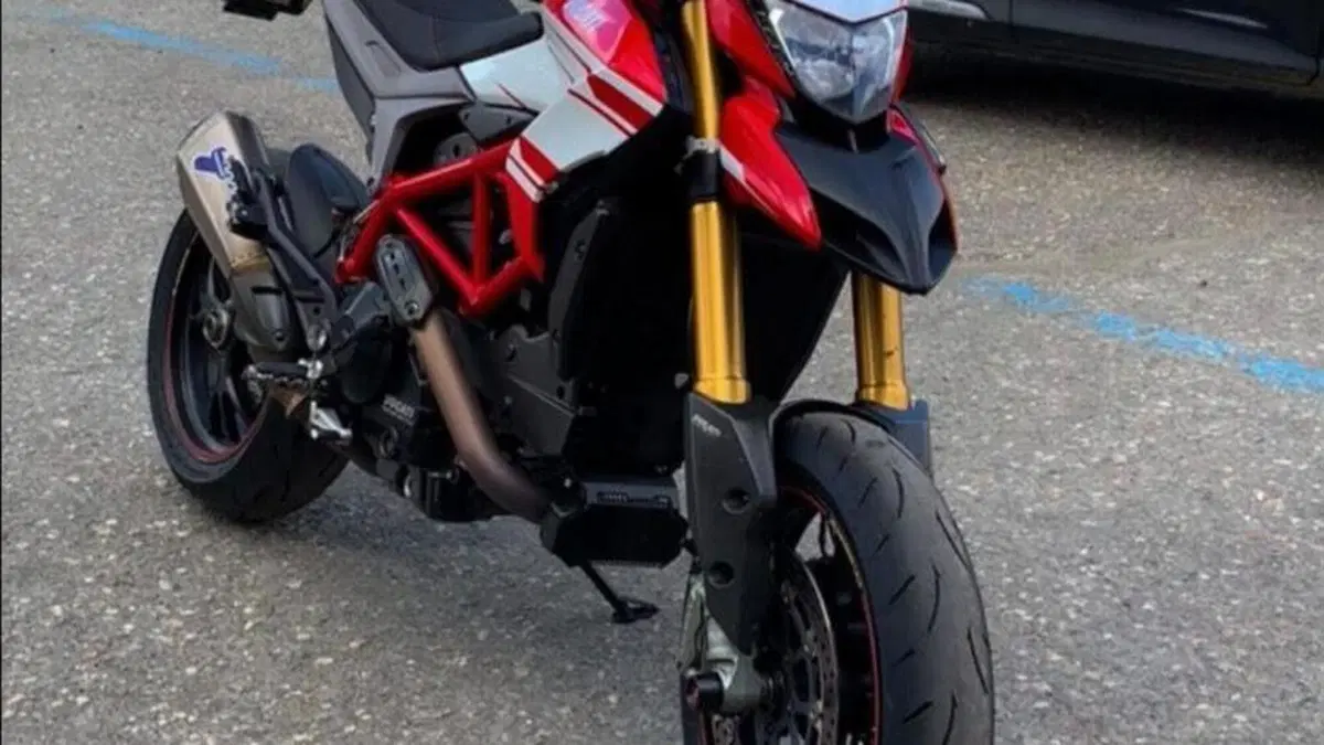 Ducati Hypermotard 939 SP (2016 - 18)  (2)
