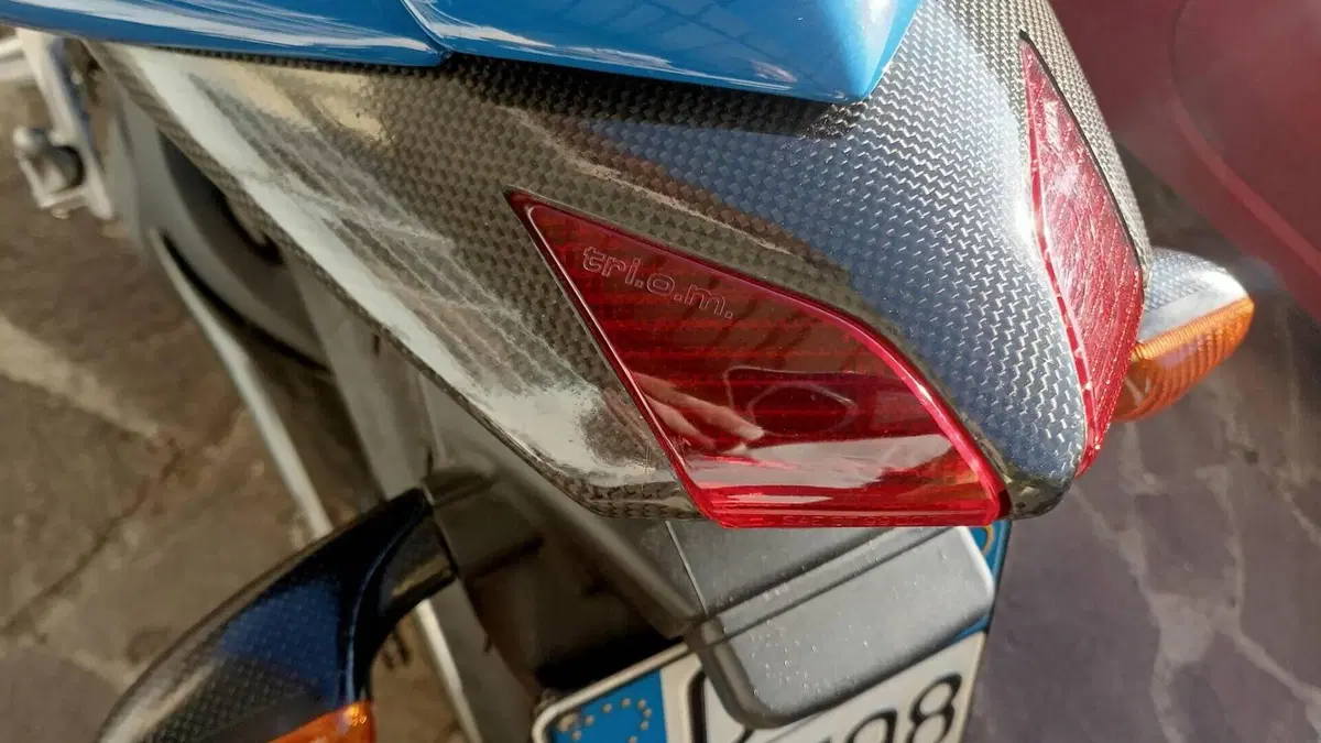 MV Agusta Brutale 750 America (2004 - 06)  (14)
