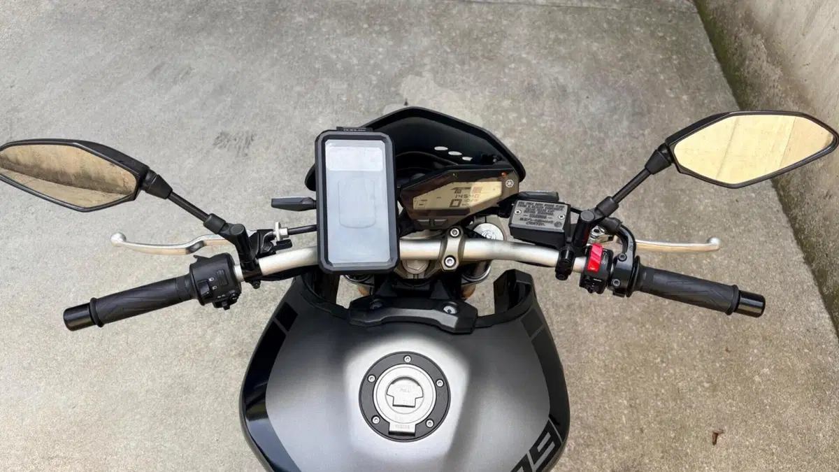 Yamaha MT-09 Sport Tracker ABS (2014 - 16)  (8)