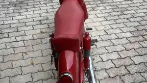 Aprilia   (10)