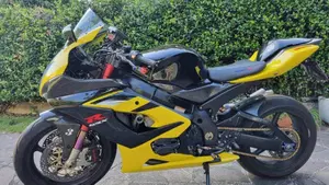 Suzuki GSX-R1000 (2005 - 06) 