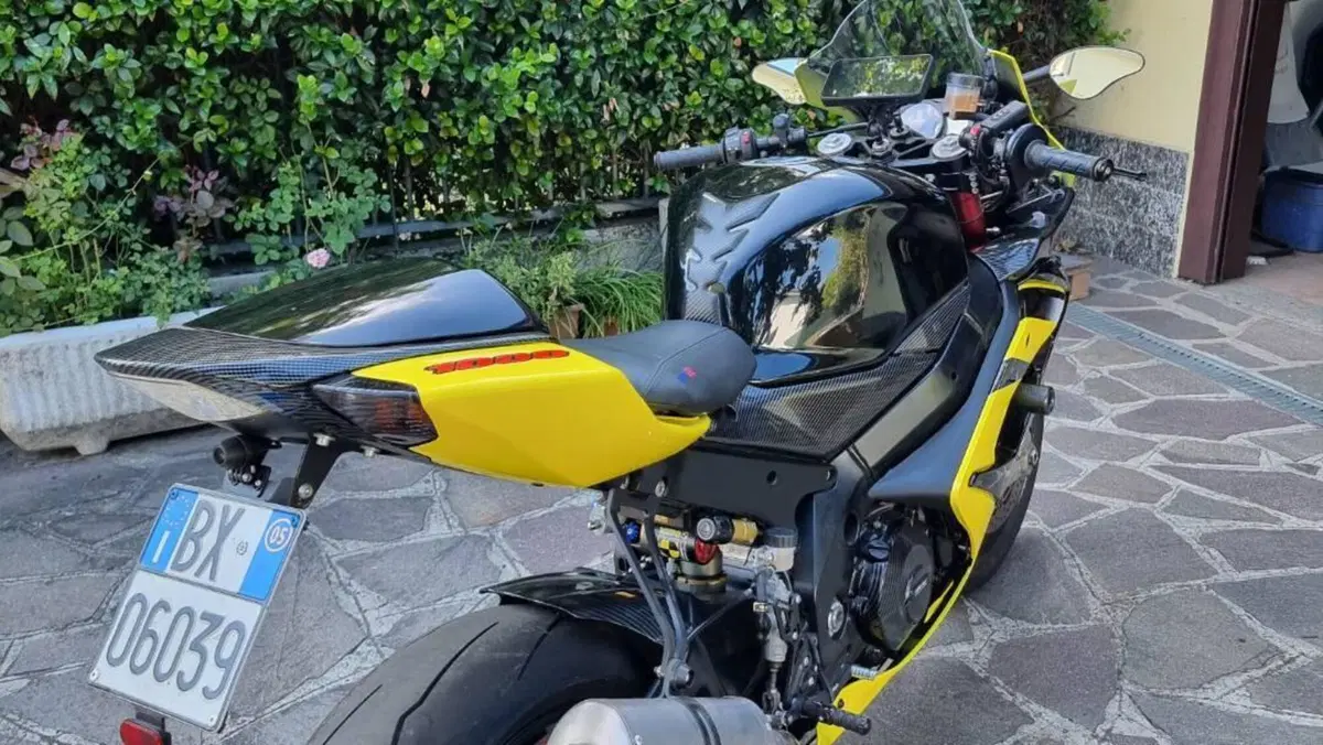 Suzuki GSX-R1000 (2005 - 06)  (7)