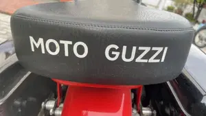 Moto Guzzi   (11)