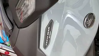 Yamaha X-Max 300 Tech Max (2025 - 26) usata