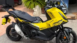 Honda X-ADV 750 (2025 - 26)  (3)