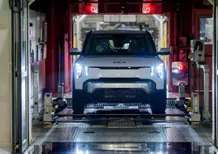 Kia EV1, la piccola elettrica che vuole sfidare Renault 5 e Volkswagen ID. Polo