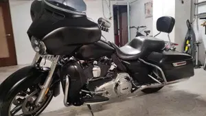 Harley-Davidson 1690 Street Glide Special (2014 - 16) - FLHX  (3)